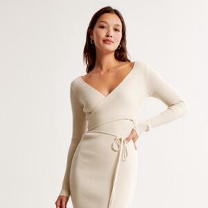 Abercrombie Wrap Sweater Dress Cream